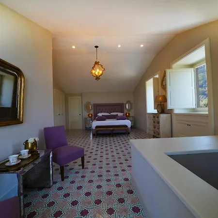 Modern & Private In Unique Location, Pool And Sunset Terrace וילה סורנטו