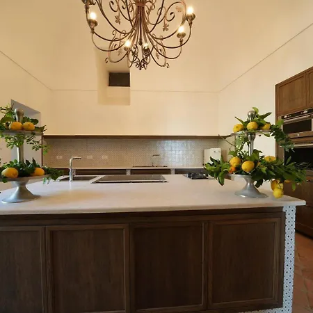 Modern & Private In Unique Location, Pool And Sunset Terrace *