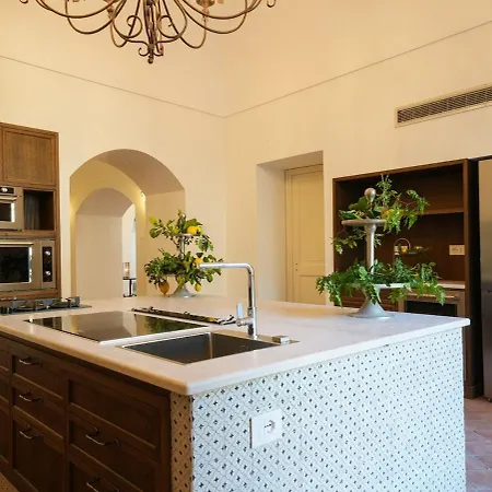 Modern & Private In Unique Location, Pool And Sunset Terrace * סורנטו