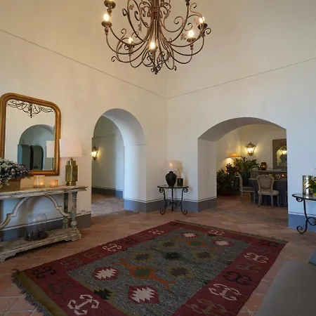 Modern & Private In Unique Location, Pool And Sunset Terrace וילה